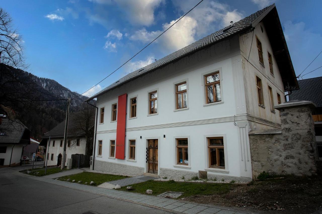Pr'Gavedarjo Eco Heritage B&B Kranjska Gora Exterior photo